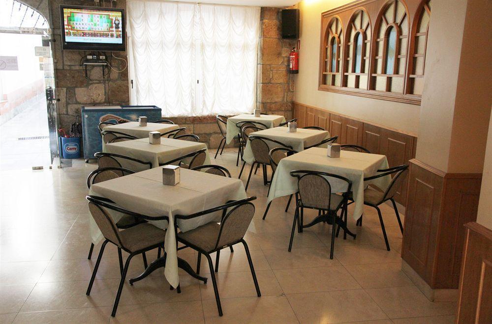 Larry Hotel 2*